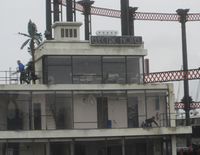 Electric_hotel2