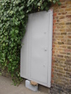 Woy_boarding_up